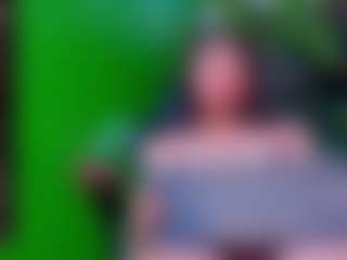 Live cam show with Astrid-cardenas - Average on Camsoda