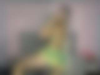 Live cam show with CamilaVixen-Ch - Young Adult on Gym Cam Girls