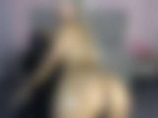 Live cam show with CamilaVixen-Ch - New Ebony on TeamSkeetLive | colombia