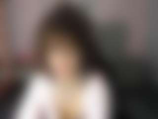 Live cam show with CamilaVixen-Ch - Lush Brown Hair on Cam Slut