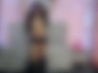 Live cam show with CamilaVixen-Ch - Ebony on CamwithHer | colombia