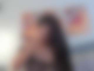 Live cam show with CannelaSmith - Gagging on livesuperchat.net