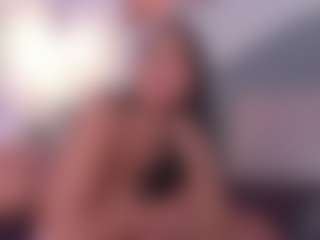 Live cam show with CannelaSmith - Camel Toe on Camsoda