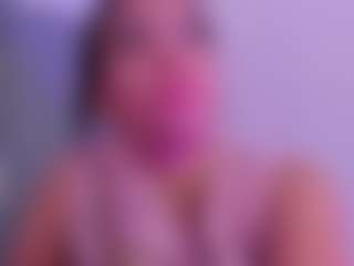 Live cam show with CannelaSmith - Butt Plug on Camsoda