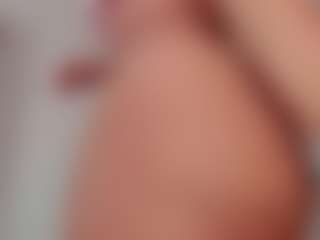 Show en direct avec CannelaSmith - Ride sur Camsoda