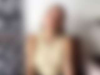 CarrollHukill's Live Sex Cam Show