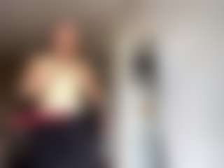 CarrollHukill's Live Sex Cam Show