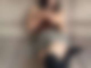 Live cam show with ClarenceFuerte - Blue Eyes on AdultVida.com