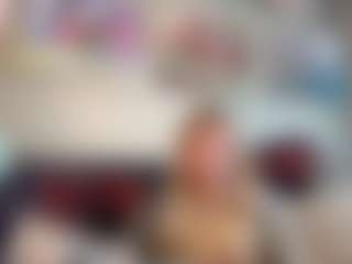 ClemmieKlassen's Live Sex Cam Show