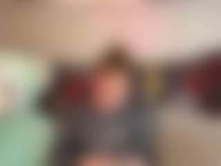 Mia's Live Sex Cam Show