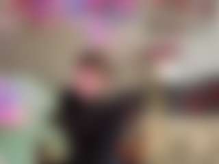 Mia's Live Sex Cam Show
