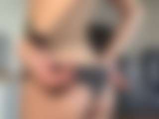 Live cam show with ConstanceNordyke - Squirt White on slutload