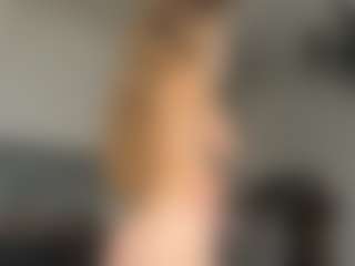 Live cam show with ConstanceNordyke - Flashing on Camsoda