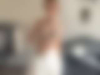 Live cam show with ConstanceNordyke - Blonde Hair on Strip Flash - Live Sex Shows