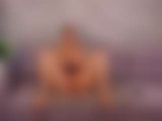 Live cam show with Ellis-Brownn - Roleplay on CamClone