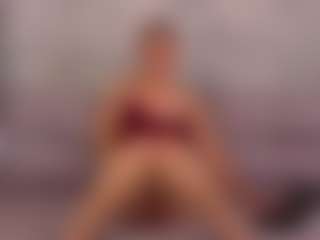 Live cam show with Ellis-Brownn - Foot Fetish on Fling VIP Chat