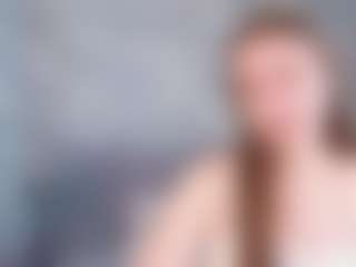 Live cam show with Ellis-Brownn - Show on StripNow