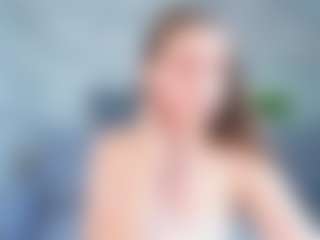 Live cam show with Ellis-Brownn - Grey Eyes on Hubzter Live