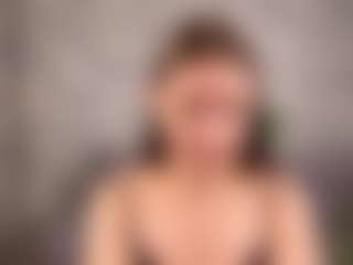Live cam show with Ellis-Brownn - Grey Eyes on Camsoda