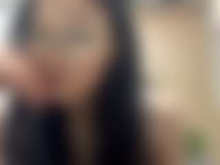 Mia's Live Sex Cam Show