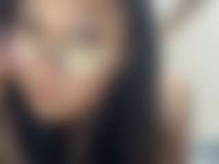 Mia's Live Sex Cam Show