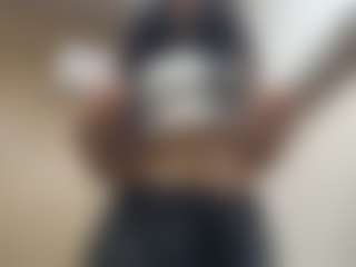 Live cam show with Mia - Striptease Young Adult on CamClone