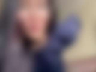 Mia's Live Sex Cam Show