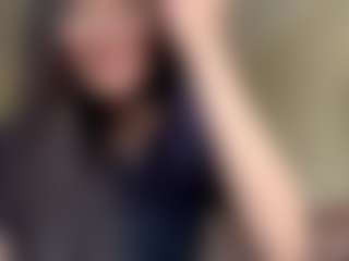 Mia's Live Sex Cam Show