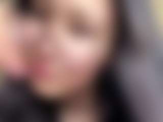 Live cam show with Mia - Petite on Chatstar