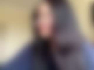 Mia's Live Sex Cam Show