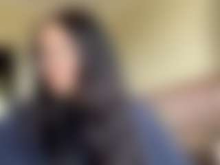 Mia's Live Sex Cam Show
