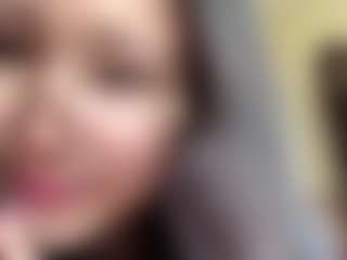 Mia's Live Sex Cam Show