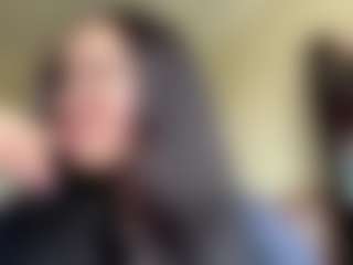 Mia's Live Sex Cam Show