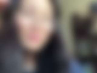 Mia's Live Sex Cam Show