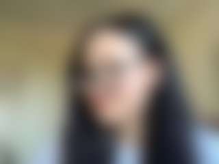 Mia's Live Sex Cam Show