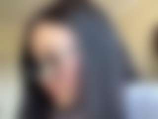 Mia's Live Sex Cam Show