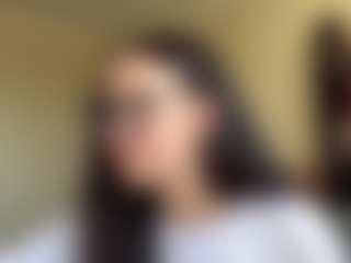 Mia's Live Sex Cam Show