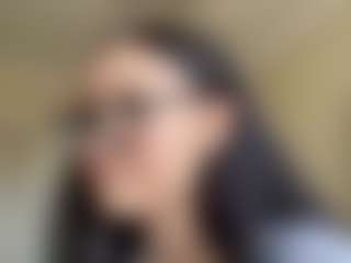 Mia's Live Sex Cam Show