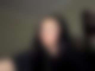 Mia's Live Sex Cam Show
