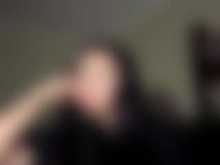 Mia's Live Sex Cam Show