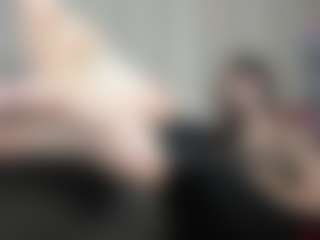 Live cam show with holyharllot - Pegging on Free Soda