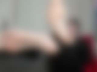 holyharllot's Live Sex Cam Show