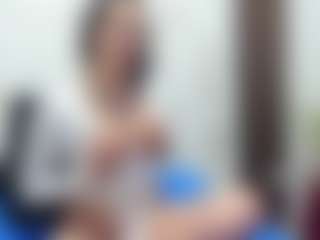 jackkiee24's Live Sex Cam Show