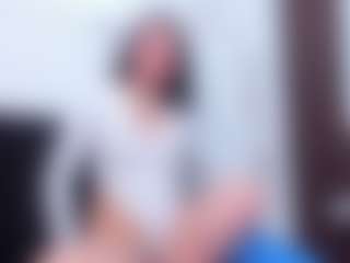 jackkiee24's Live Sex Cam Show