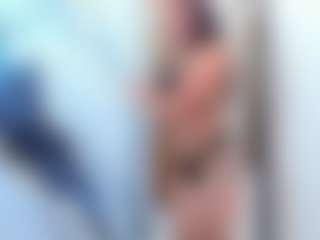 jackkiee24's Live Sex Cam Show