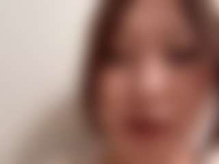 JolieLimoges's Live Sex Cam Show