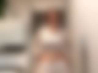 JolieLimoges's Live Sex Cam Show