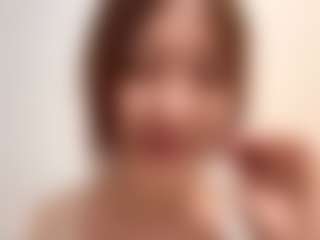 Live cam show with JolieLimoges - Brown Hair on AdultVida.com