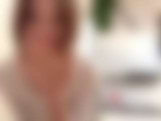 Live cam show with JolieLimoges - Tease Brown Hair on TastyBlacksLive