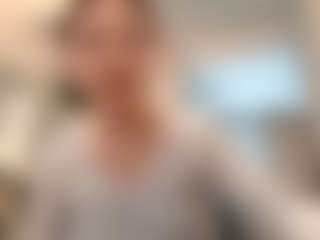 JolieLimoges's Live Sex Cam Show